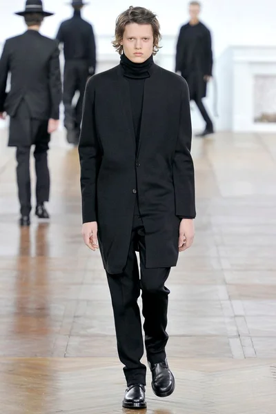 Look 33